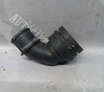 Фланець системи охолодження VW Passat B6 2.0 TDI 2005-2010 1k0122291bf