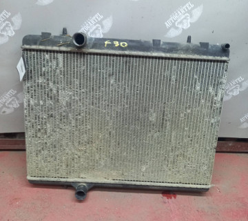 Радіатор охолодження Citroen Berlingo 9646528480