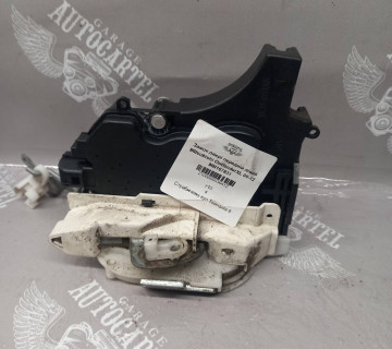 Замок двері передній лівий Mitsubishi OutlanderXL 06-12 MN167831