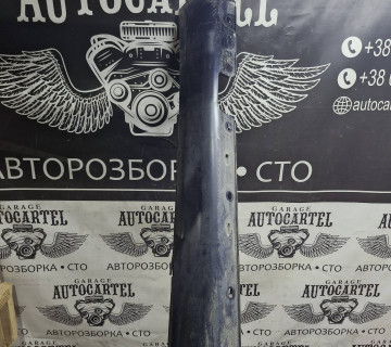 a2036900640 Бокова накладка поріг права Mercedes w203