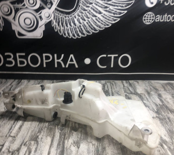 4f0955453l Бачок омивача скла,фар Audi A6 C6 2004-2011