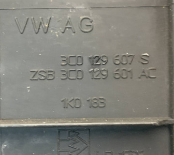 3c0129601ac корпус повітряного фільтра Volkswagen Passat B5 2.0 fsi 1996-2005