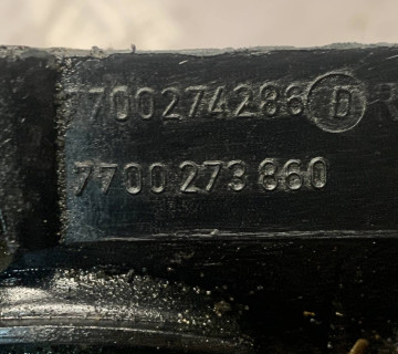 7700274286 d Впускний колектор renault clio 2 1.2 (1998—2005)