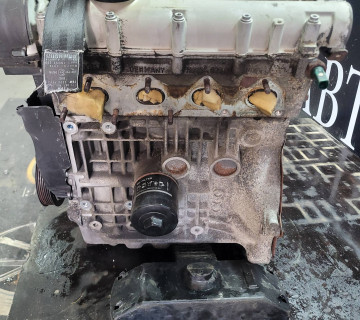 Двигун AKQ 1.4I 16V 55KW Volkswagen GOLF