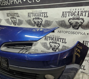 Бампер передній Renault Clio 2006 21606304