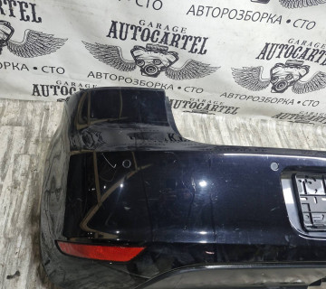 Бампер задні 5K6807421, 5K6807521R Volkswagen Golf 6 хетчбек