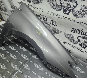 Крило переднє праве Renault Laguna 3 2007-2015 21686627