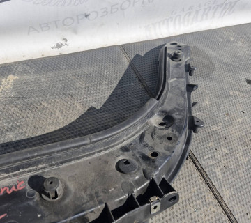 21697326 Установча панель радіатора верхня Renault Scenic 2 2003-2009