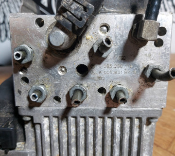 НАСОС ABS MERCEDES W211 A0054317112 0265960035
