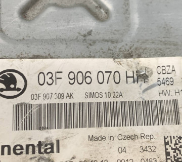 Блок керування двигуном Skoda Fabia 1.2tfsi 2007-2014 03f906070hh