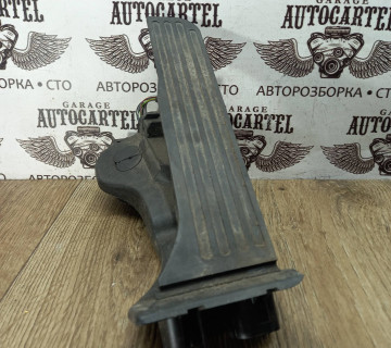 1k1721503l Педаль газу (електро) Акселератор Volkswagen Passat B6 2005-2010