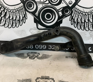 Патрубок інтеркулера Audi A4 B7 2004-2007 1.9tdi 8e0145762d