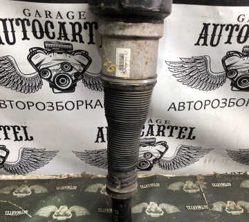 Пневмоподушка передня ліва Mercedes S-class w221 A2213204913