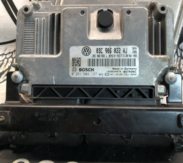 VW Passat B6 1.4 TSI блок управління двигуна 03C906022AJ