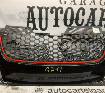 Решітка радіатора VW GOLF 5 GTI 21877339