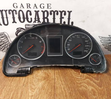 Щиток приладів Audi A4 B6 8E0920900H