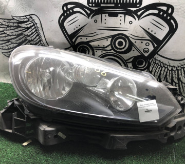 Фара передня права Volkswagen Golf 6 21113833