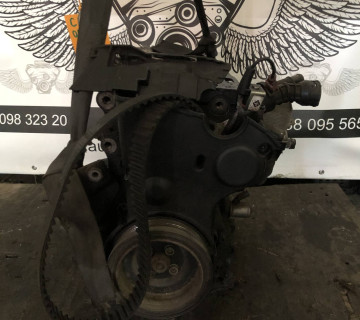Комплектацію уточняти Блок двигуна 04l023a clh Skoda Octavia A7,