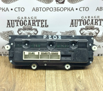 Блок клімат контролю двозонний VW Passat B6