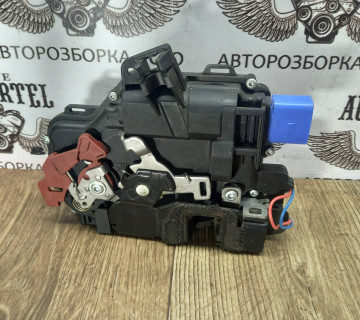 Замок двері передній лівий електро 8 пинов Skoda Fabia 2007-2014 3B1837015AR 228502