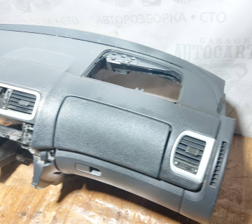 Торпедо Skoda Roomster 2006-2015 5J1857007BQVVB