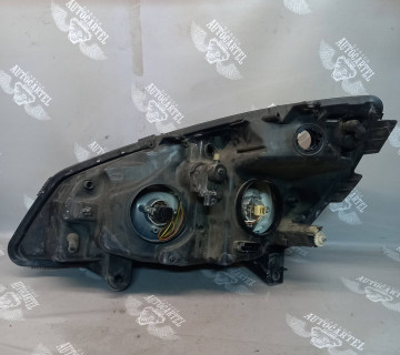 Фара права передня RENAULT SCENIC II 2 (2003-2005) 15810300R 158104-00re