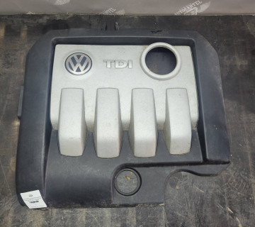 03G103925 Декоративна кришка двигуна VW GOLF 5 (2,0 TDI 16 Volkswagen TOURAN