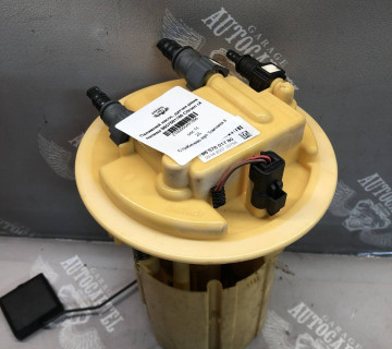 Паливний насос, датчик рівня палива 9657601780 Citroen c4