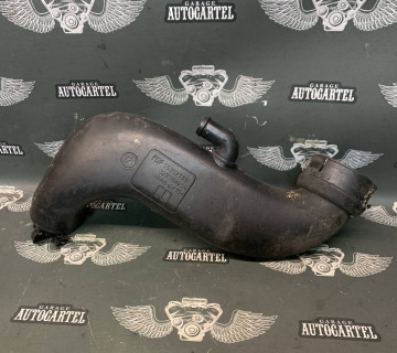 Патрубок турбіни Opel Astra H, Zafira B, CDTI 1.9 55352733