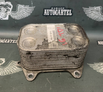 Радіатор масляний теплообмінник 1.6 TDI, 2.0 TDI Volkswagen Caddy,Passat, Golf, Touran, 03l117021c