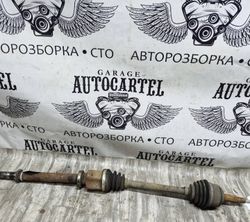 Піввісь права Renault Scenic II (JMO/1) 03 ... 8200472158