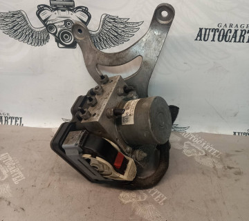 блок управління ABS OPEL INSIGNIA B 84330138