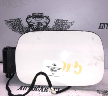 a2047500103 Лючок бензобака Mercedes W204 21733819