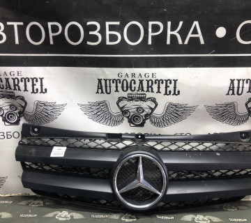 a6398880023 решітка радіатора Mercedes W639 рестайл
