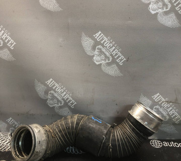 a2035281682 Mercedes Benz C-class (w203 Патрубок інтеркуллера