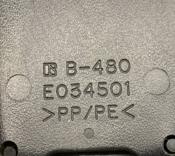 Замок ремня безпеки передній правий TOYOTA RAV4 e034501