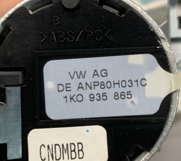 Замок запалювання Volkswagen Golf V Skodа Осtavia 1k0935865