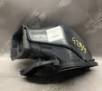 Патрубок повітряного фільтра BMW E65 E66 E67 8379956r