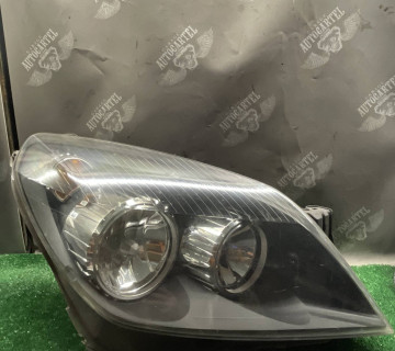 Фара права передня Opel Astra H галоген 160202-00