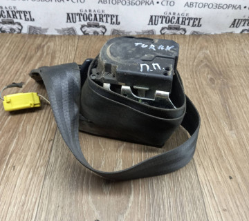 Ремінь безпеки передній правий з піропатроном VW Touran 2003-2010 1T1857706B