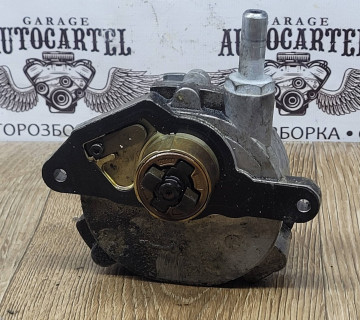 Вакуумний насос Mercedes CLK 1.8 16V (W209) 2002-2009 A2712301465