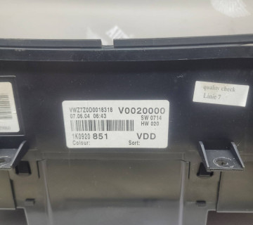1k0920851 Панель приладів Volkswagen Touran