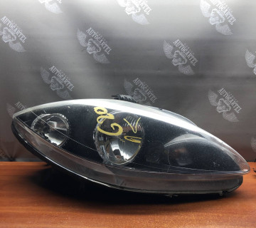 Права фара Seat Altea 2004-2009 Дорестайлінг 5P1941030 5P1941006D