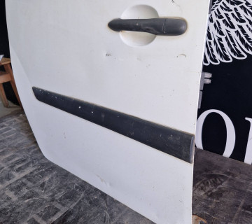 Дверка бокова роздвижна Renault Kangoo 2,2008-2010, 21501319