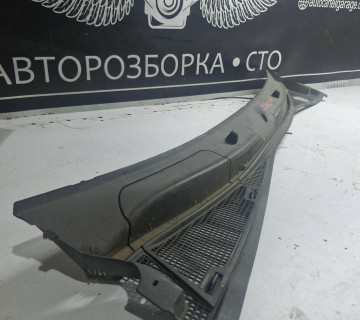 7700309295 Декоративна накладка під лобове скло жабо Renault kangoo 1998-2008