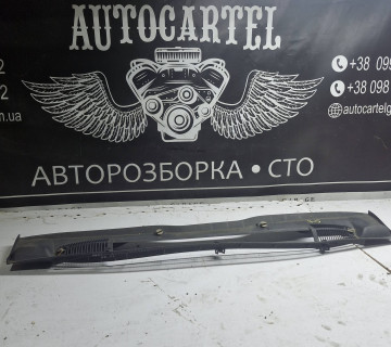 64318409048 Декоративна накладка під лобове скло жабо BMW X5 e53 2000-2006