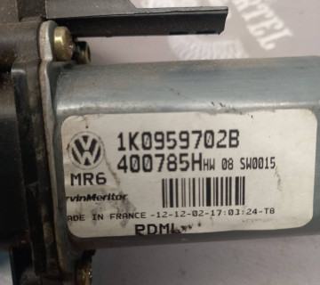 1k0959702b Моторчик склопідйомника правий передній Volkswagen Touran 2003—2015
