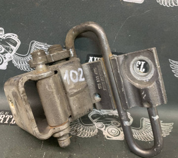 1t0833411c Петля дверей нижня задня ліва Volkswagen TOURAN 1 2003-2010