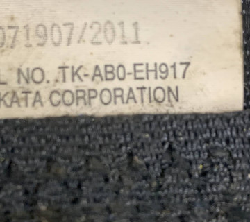 tk-ab0-eh917 Ремінь безпеки - задній середній Mazda CX-7 2006-2012