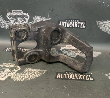 КРОНШТЕЙН КРИЛА ПЕРЕДНІЙ ПРАВИЙ AUDI A4 B6 8e0853922b